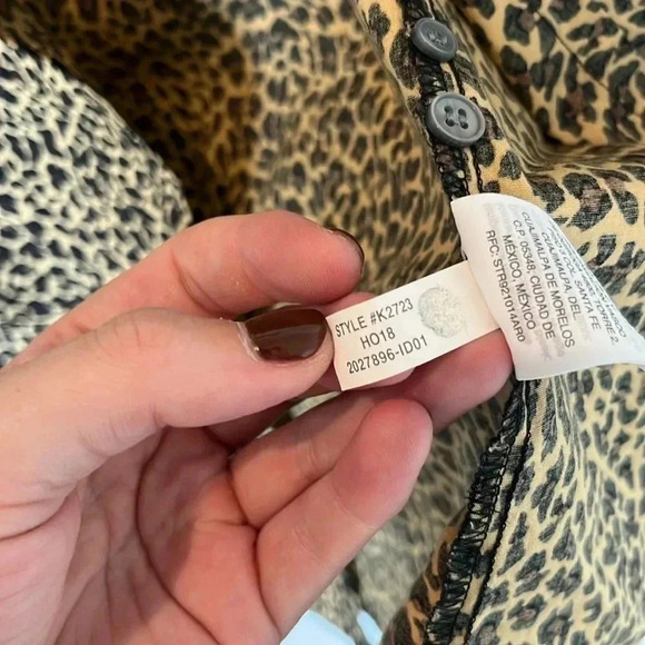 J CREW Leopard Print Cheetah Cotton Button Down size 6 Curvy - Picture 7 of 8